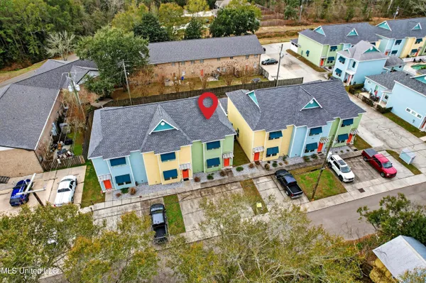 $360,000 | 216 Carre Court, Unit 3, Bay St. Louis, MS 39520