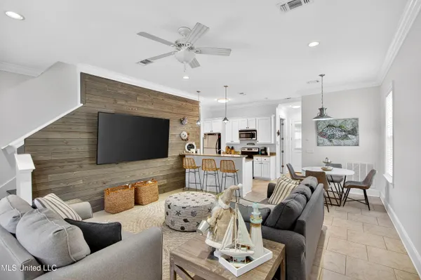 $360,000 | 216 Carre Court, Unit 3, Bay St. Louis, MS 39520