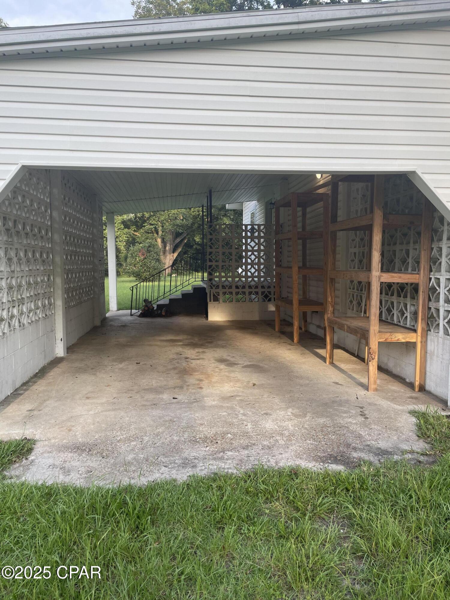 5138 8th Avenue Malone, FL 32445 - Photo 7 of 35