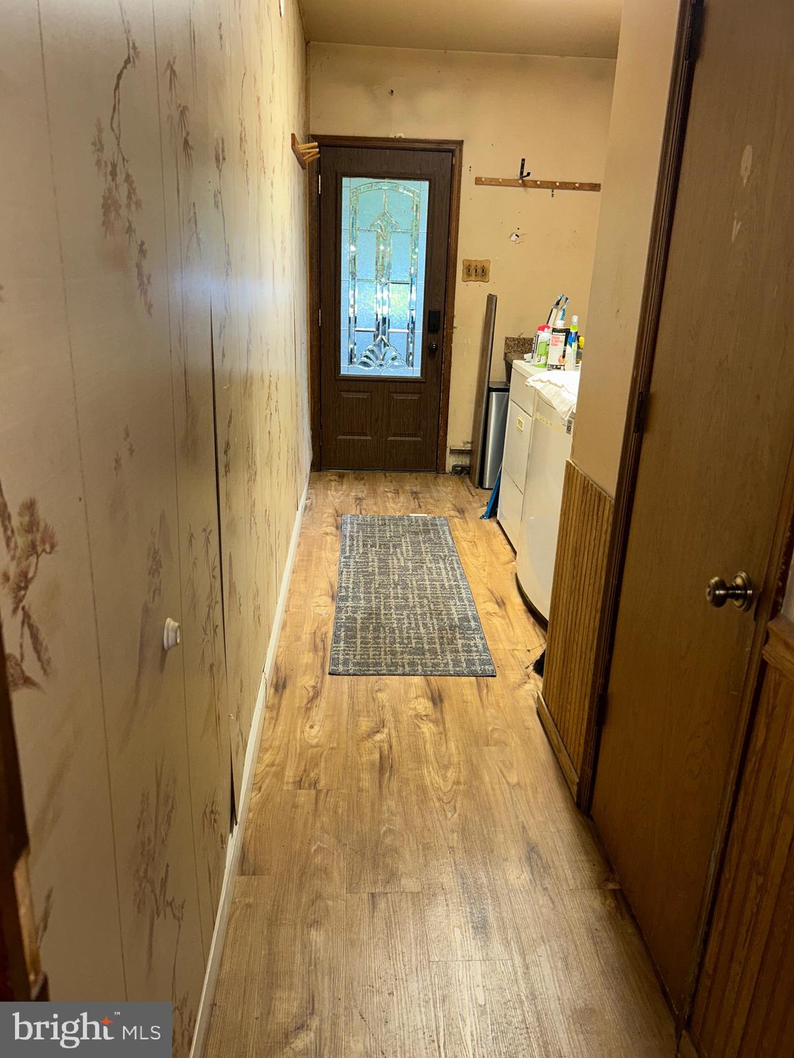 1535 Fieldwood Road Southampton, PA 18966 - Photo 16 of 33 a view of hallway with wooden floor