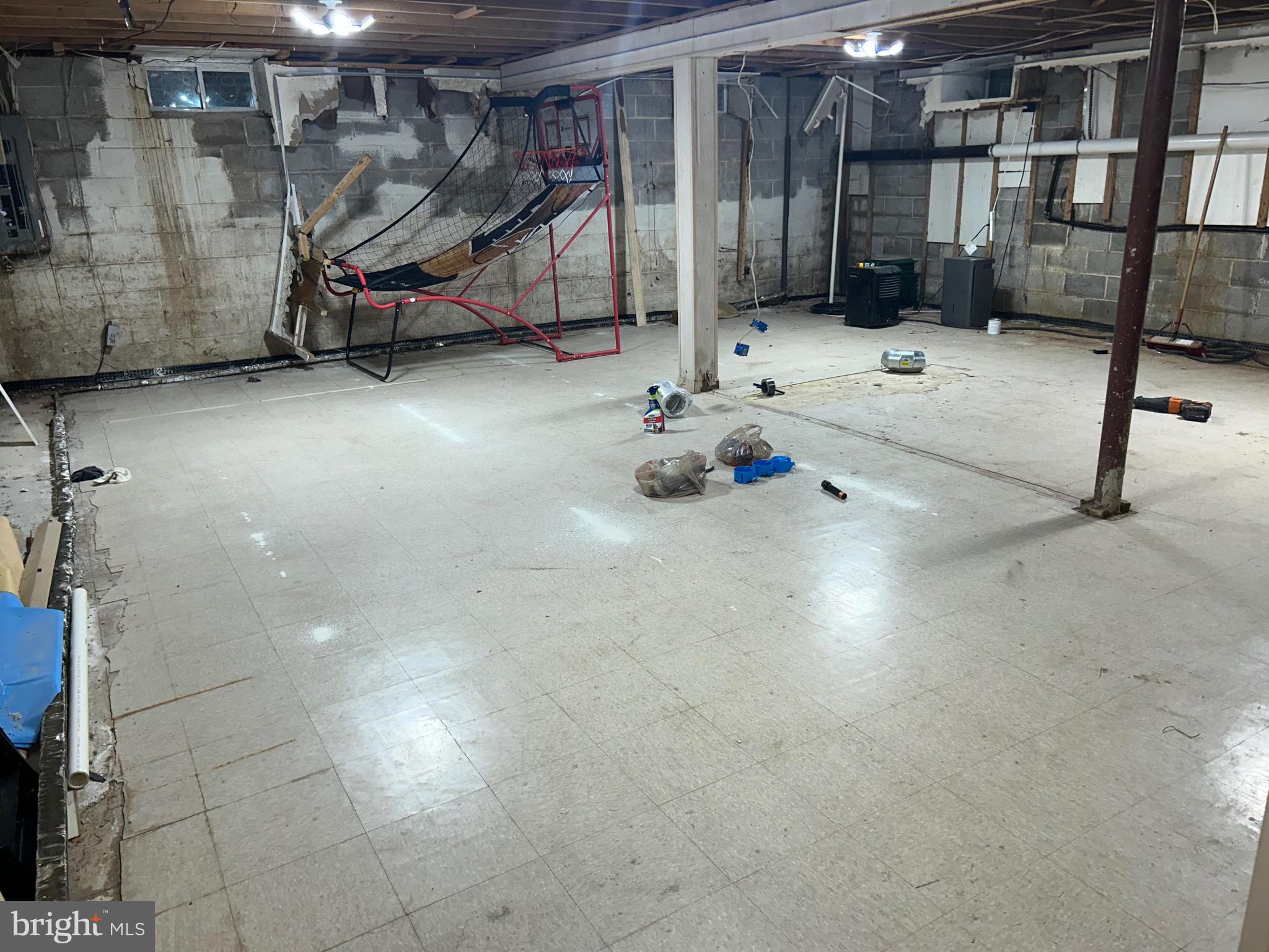 1535 Fieldwood Road Southampton, PA 18966 - Photo 33 of 33 a view of a room with gym equipment