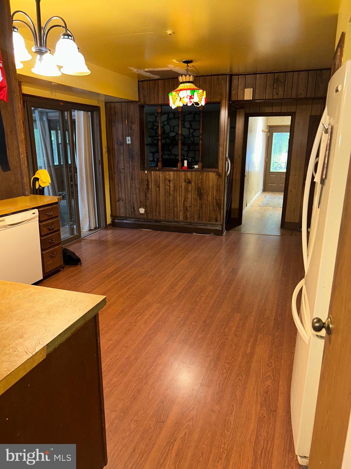 1535 Fieldwood Road Southampton, PA 18966 - Photo 9 of 33 a view of a living room with furniture and entryway