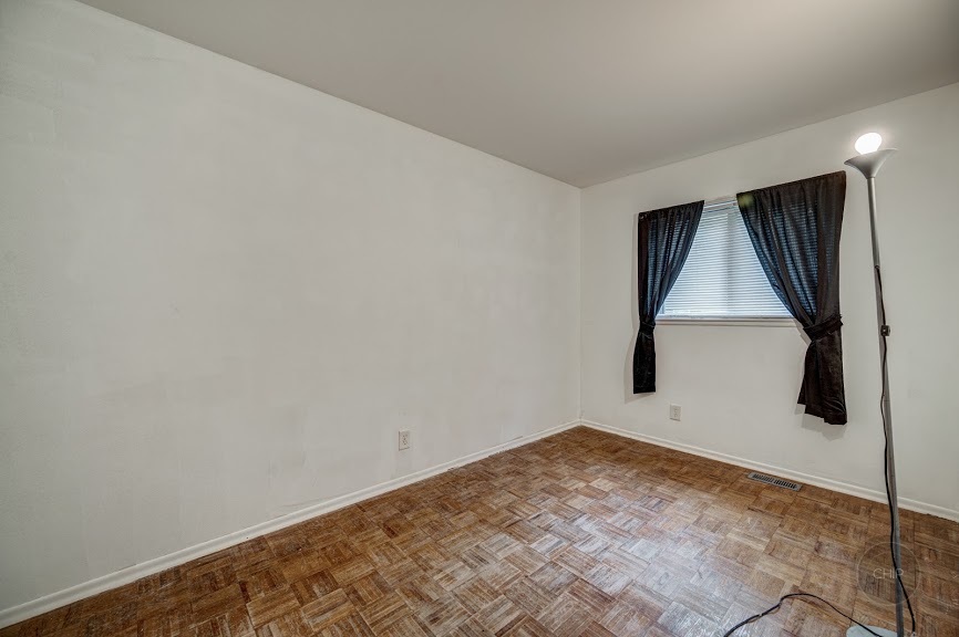 153 Bedford Road Bolingbrook, IL 60440 - Photo 12 of 23