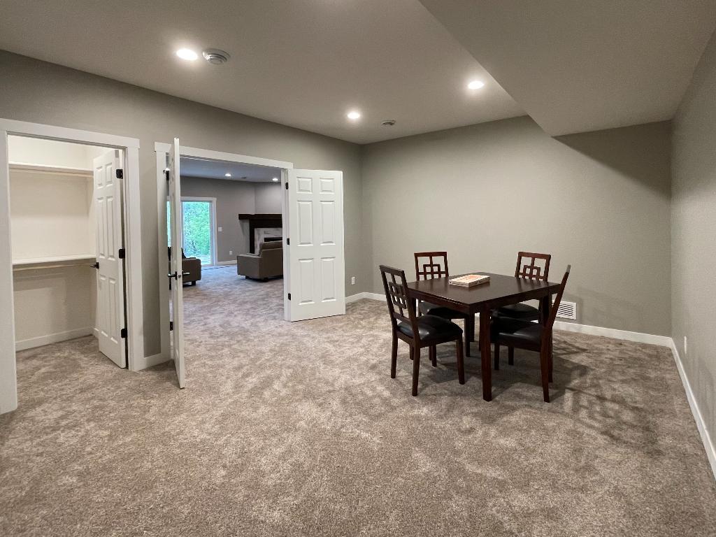 1513 Alexander Road Northeast Rochester, MN 55906 - Photo 18 of 24