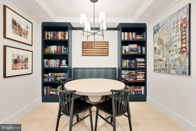 $879,999 | 2122 N Street Northwest, Unit 1, Washington, DC 20037