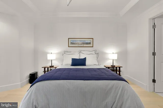 $879,999 | 2122 N Street Northwest, Unit 1, Washington, DC 20037