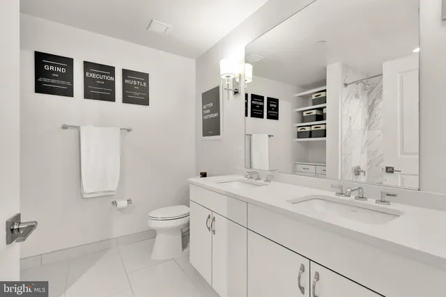 $879,999 | 2122 N Street Northwest, Unit 1, Washington, DC 20037