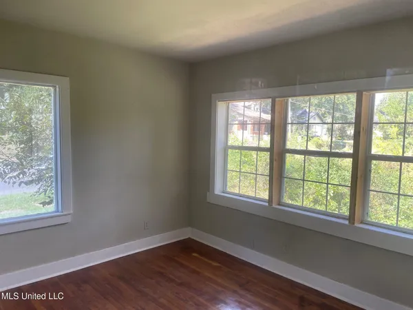 $184,900 | 2300 23rd Avenue, Meridian, MS 39301