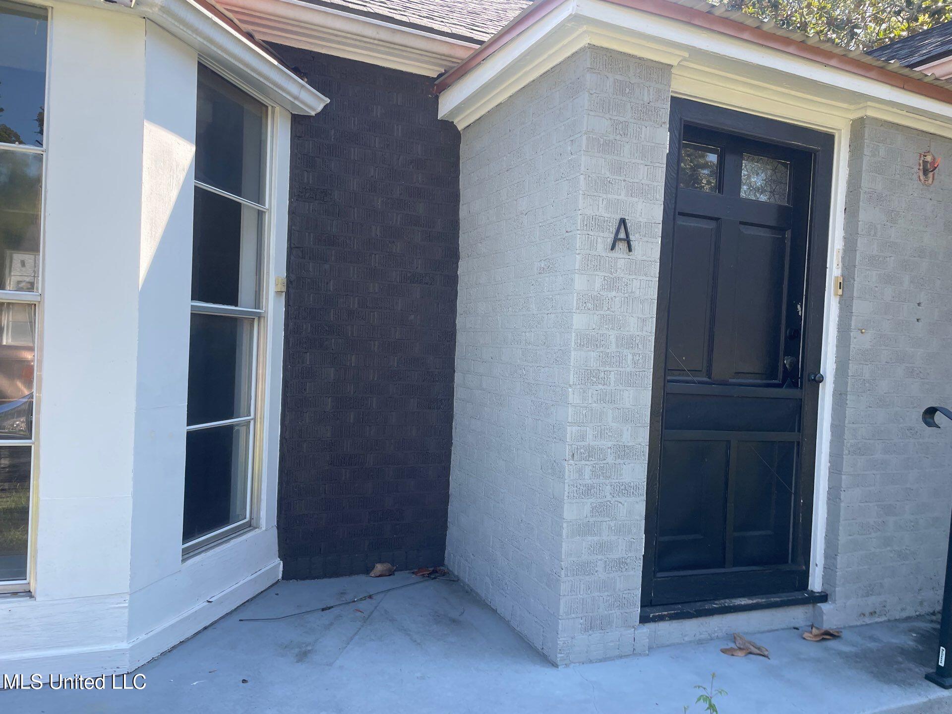 2300 23rd Avenue Meridian, MS 39301 - Photo 2 of 30 11-Sep 29 2025 11_29am-gBWe