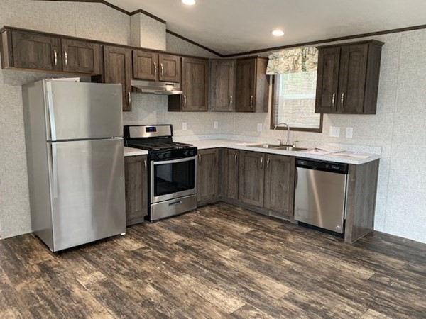 11 Groton School Road, Unit 20 Ayer, MA 01432 - Photo 7 of 20 Gallery Image 7