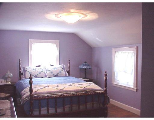 27 Wilmot Road Waltham, MA 02453 - Photo 17 of 22 Gallery Image 17