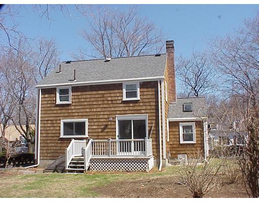27 Wilmot Road Waltham, MA 02453 - Photo 4 of 22 Gallery Image 4