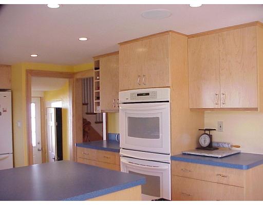 27 Wilmot Road Waltham, MA 02453 - Photo 9 of 22 Gallery Image 9