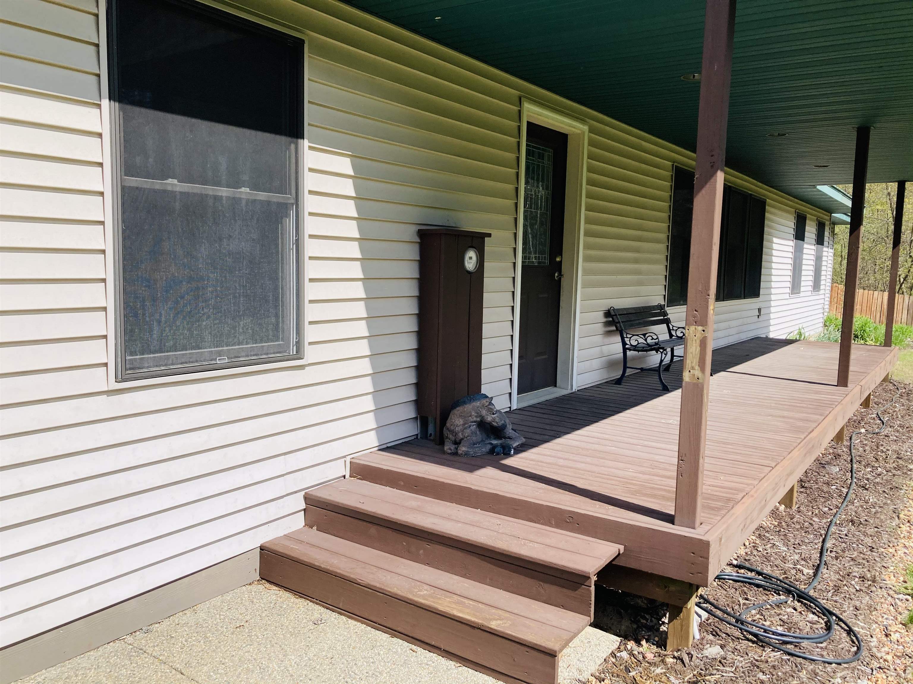 118 West Neuman Road Pinconning, MI 48650 - Photo 21 of 47