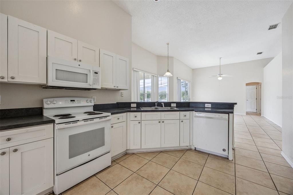 215 Greeley Loop Davenport, FL 33897 - Photo 17 of 67