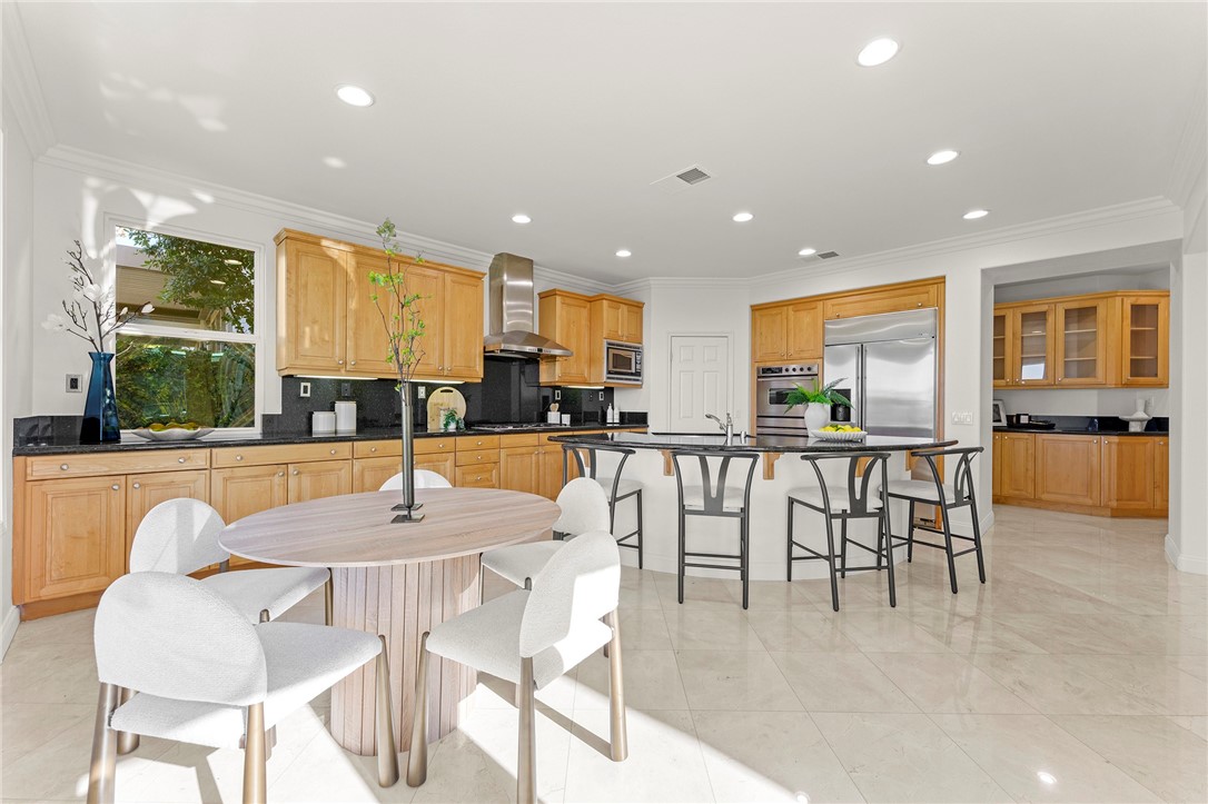 5464 Shannon Ridge Lane San Diego, CA 92130 - Photo 16 of 44