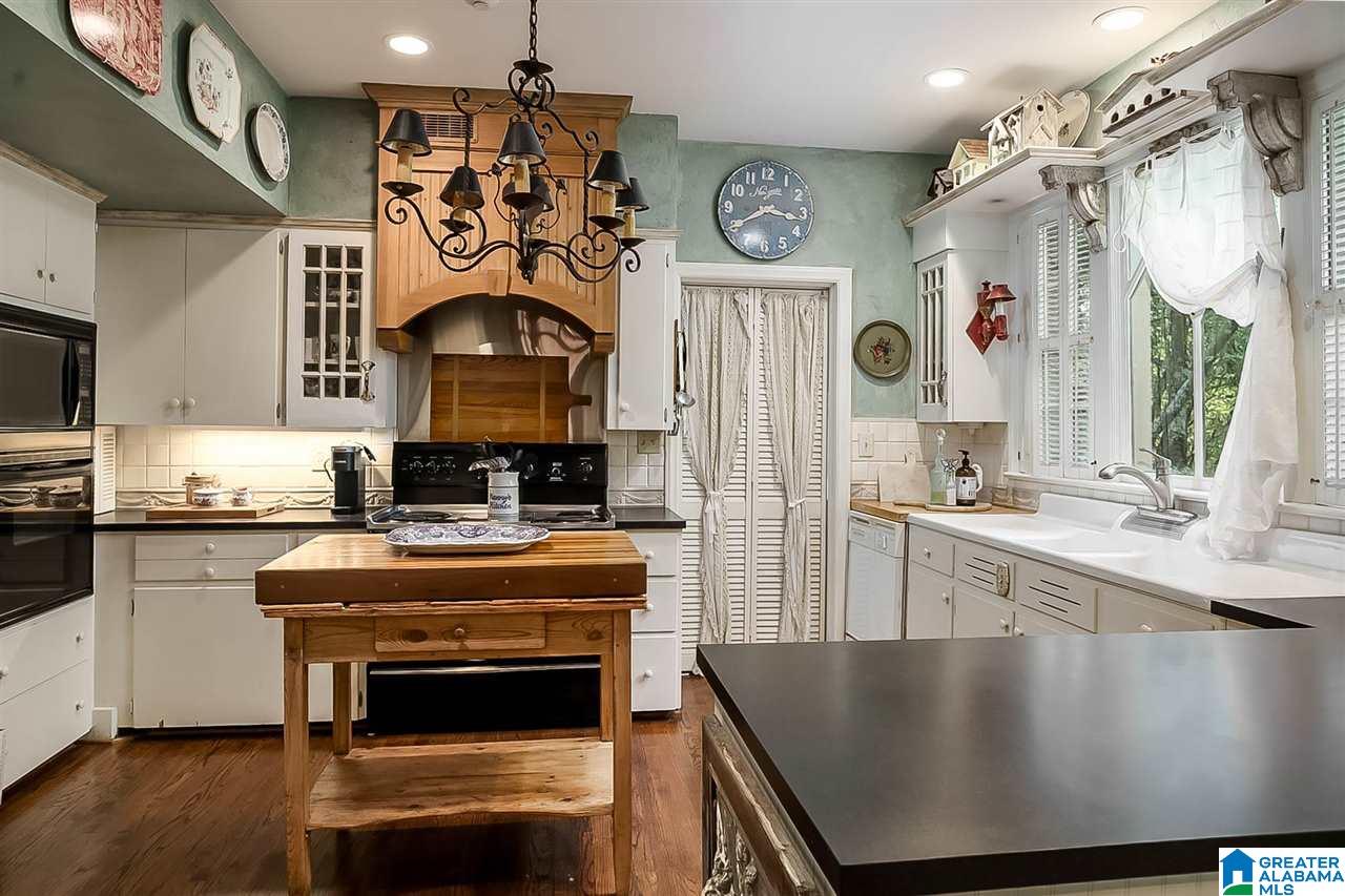3125 Argyle Road South Birmingham, AL 35213 - Photo 14 of 39