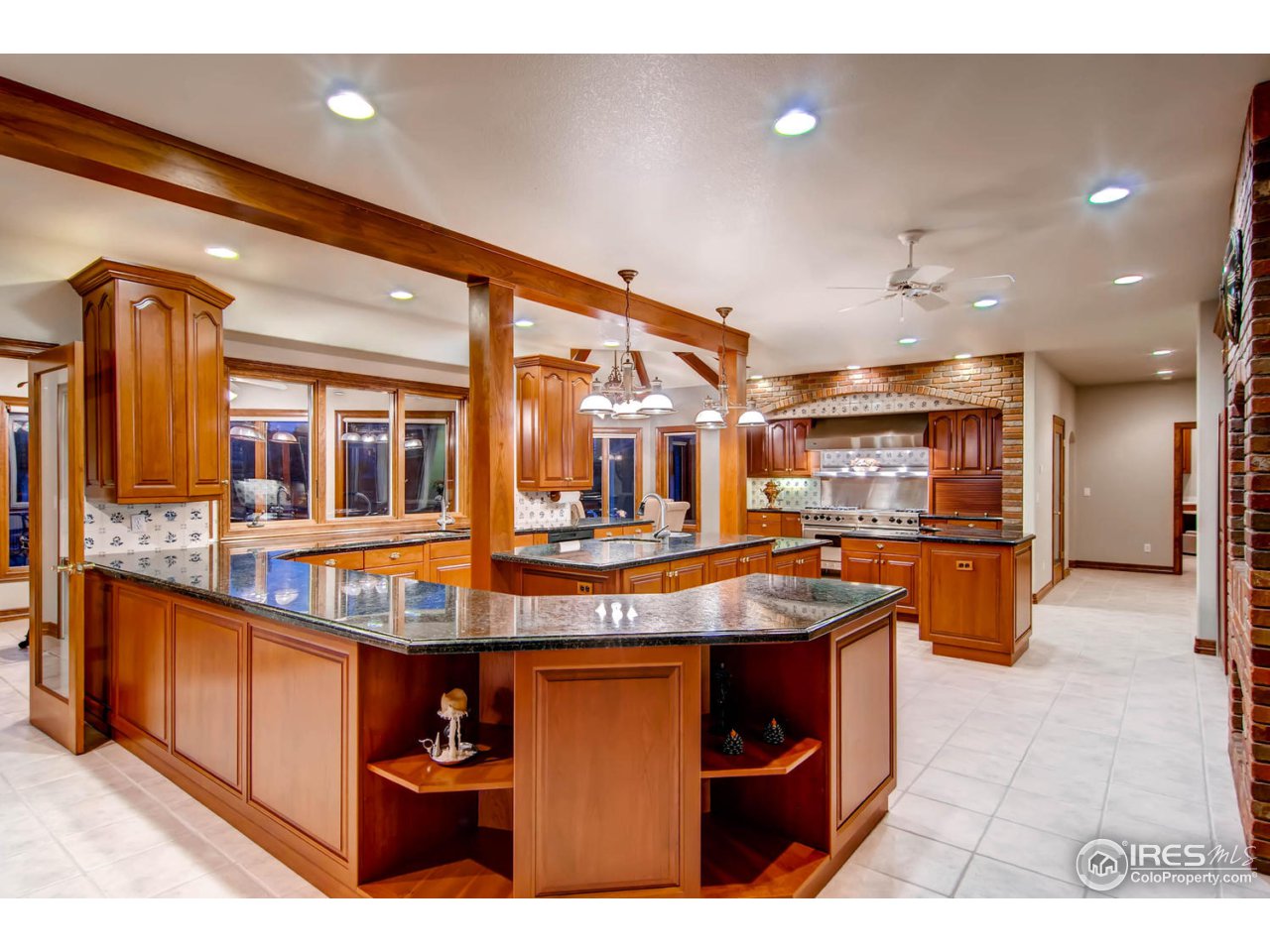 836 Gregory Road Fort Collins, CO 80524 - Photo 12 of 25 2 Islands