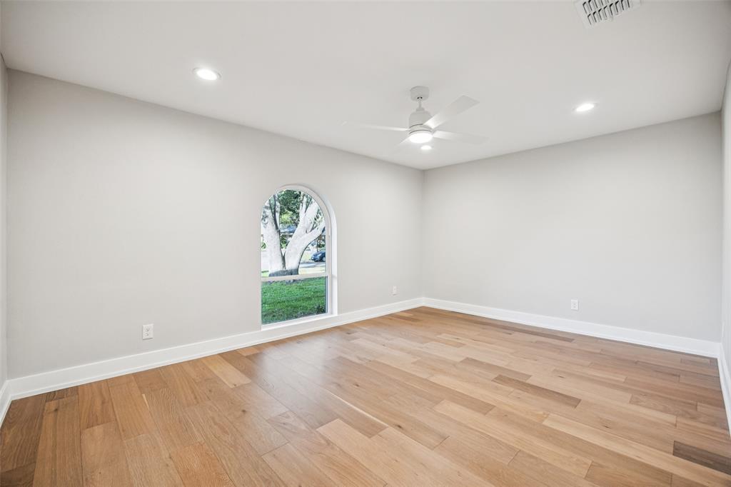 4408 Forest Bend Road Dallas, TX 75244 - Photo 29 of 37 Gallery Image 29