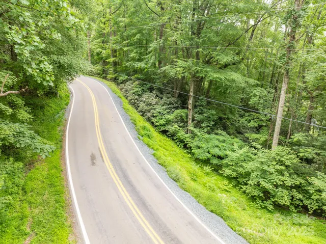 $750,000 | 230 West Cove Lane, Boone, NC 28607