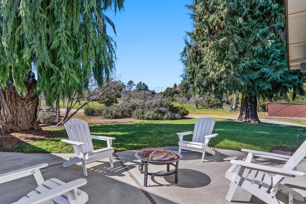 500 Valencia School Road Aptos, CA 95003 - Photo 33 of 44 a garden view with a seating space
