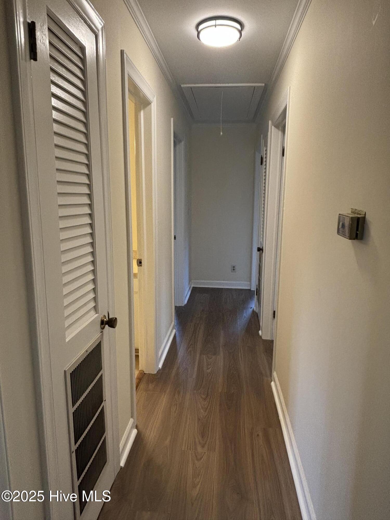 247 Vaughans Creek Road Murfreesboro, NC 27855 - Photo 15 of 32 Hallway