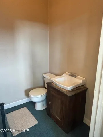 $275,000 | 247 Vaughans Creek Road, Murfreesboro, NC 27855