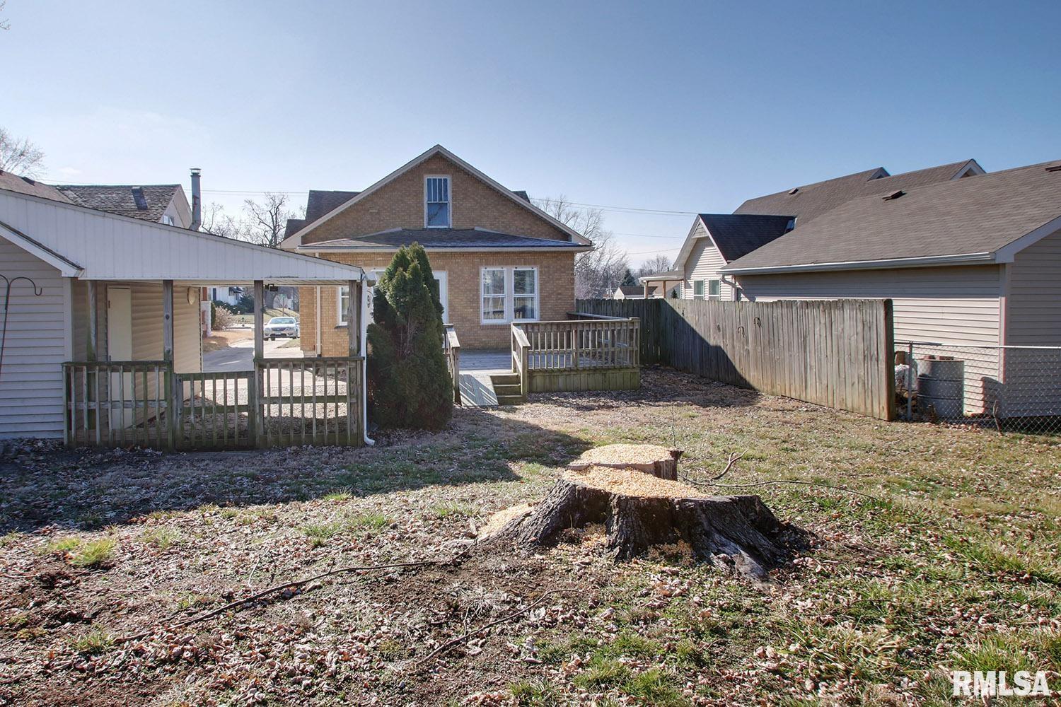 1233 Locust Street Quincy, IL 62301 - Photo 13 of 23 Gallery Image 13