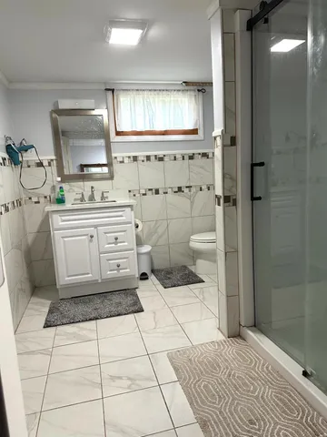 $479,000 | 7 Lorraine Avenue, Lewiston, ME 04240