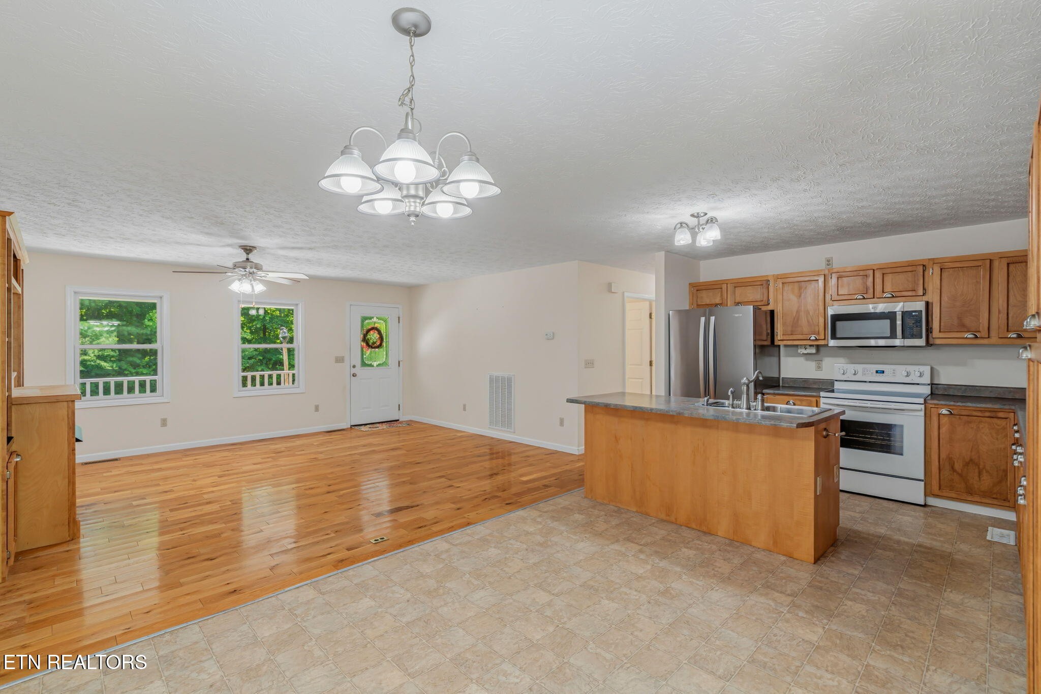 131 Pear Tree Way Del Rio, TN 37727 - Photo 14 of 34 Gallery Image 14
