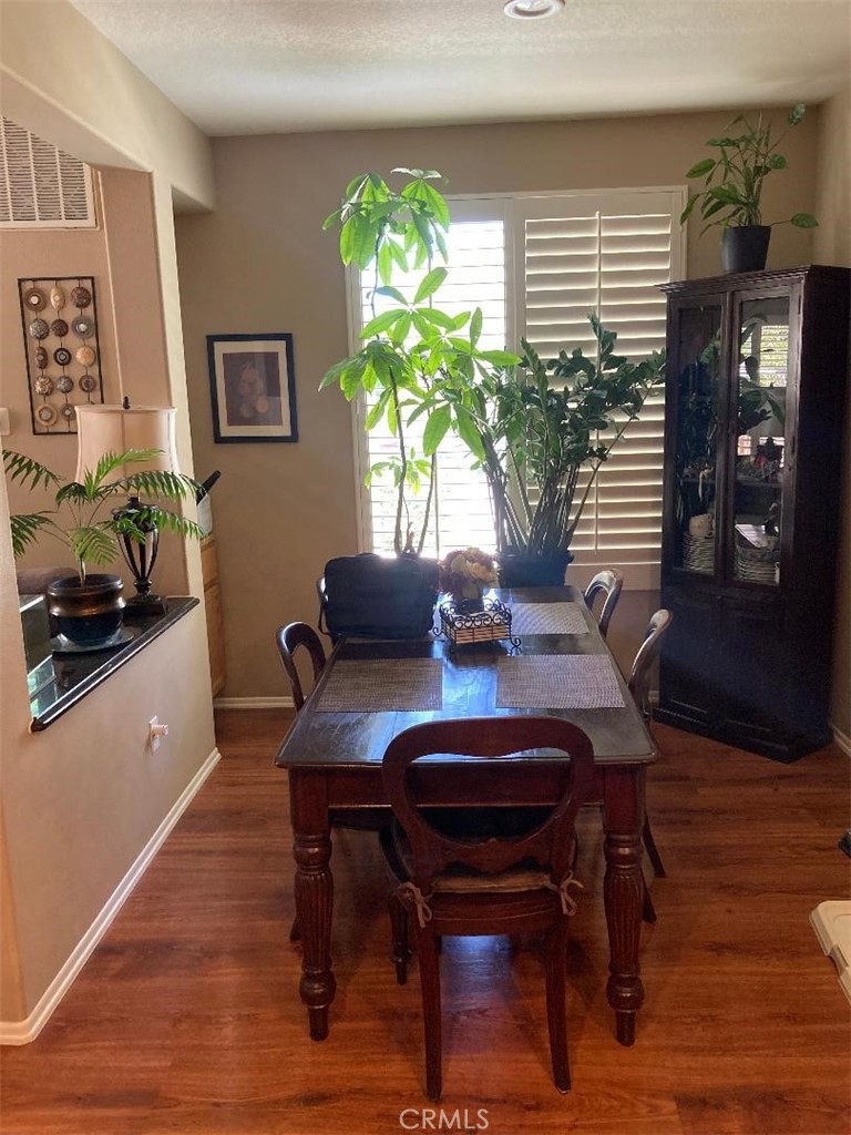 25712 Holiday Circle, Unit A Stevenson Ranch, CA 91381 - Photo 17 of 24