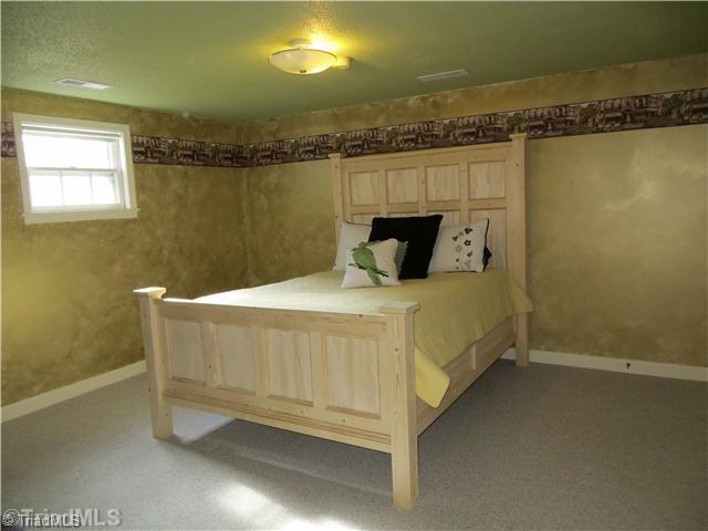 644 Barrocliff Road Clemmons, NC 27012 - Photo 14 of 16 4th Bedroom.