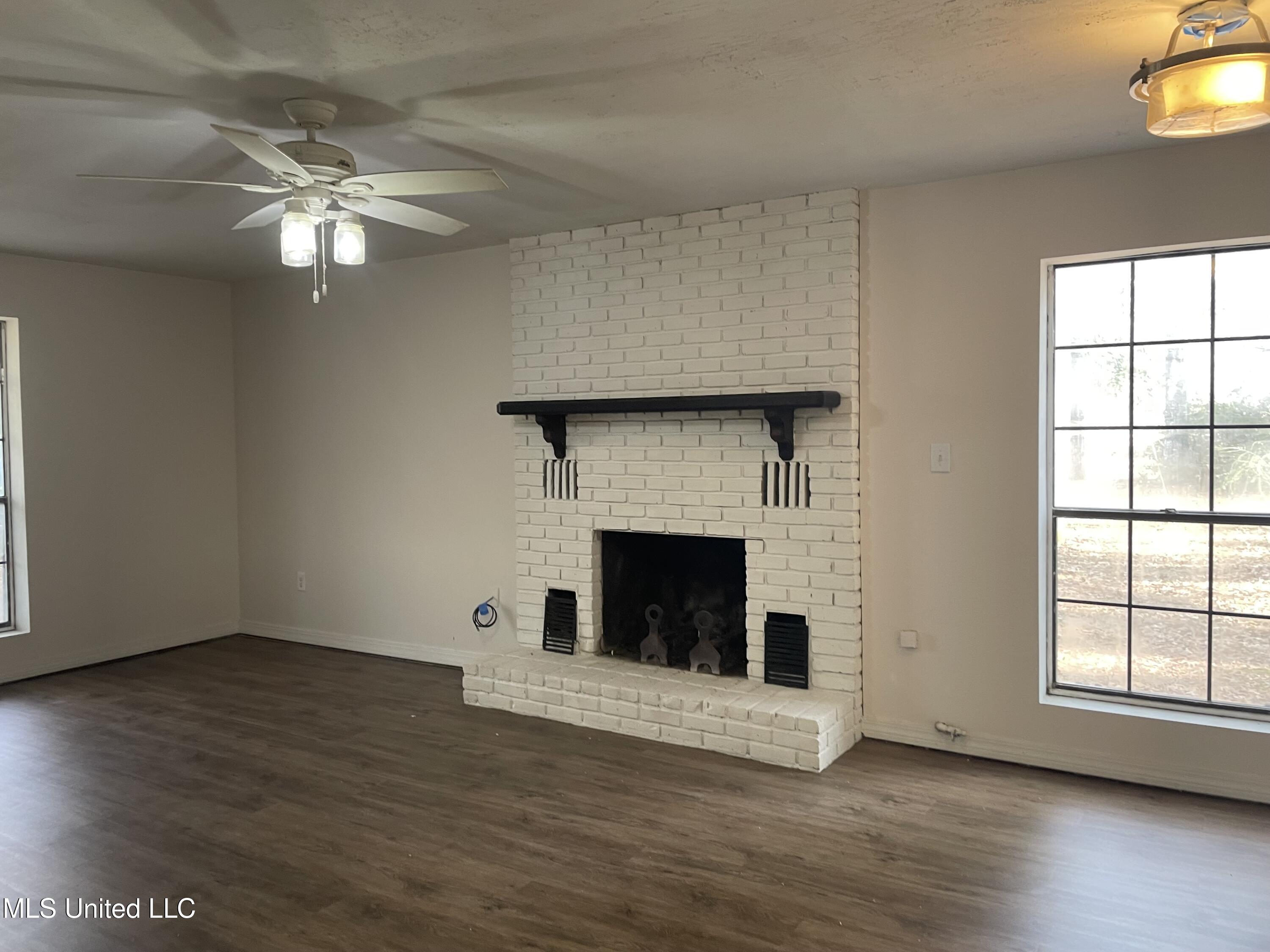 254 Twin Creek Road Lucedale, MS 39452 - Photo 2 of 12 IMG_1965