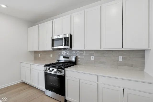 $323,518 | 2054 Frost Line Lane, Greenfield, IN 46140