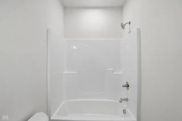 $323,518 | 2054 Frost Line Lane, Greenfield, IN 46140