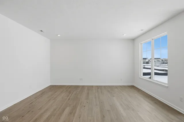 $323,518 | 2054 Frost Line Lane, Greenfield, IN 46140