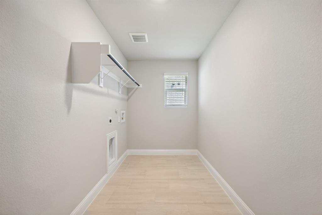 809 Sunflower Road Lavon, TX 75166 - Photo 22 of 32 a view of small space