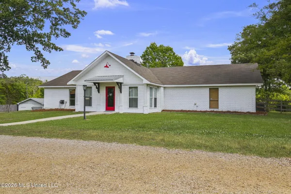 $699,000 | 101 Lakeview Road, Brandon, MS 39047