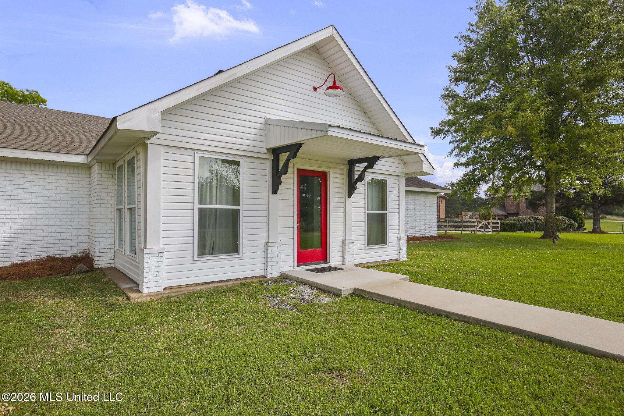 101 Lakeview Road Brandon, MS 39047 - Photo 12 of 145 13-web-or-mls-101 Lakeview-13
