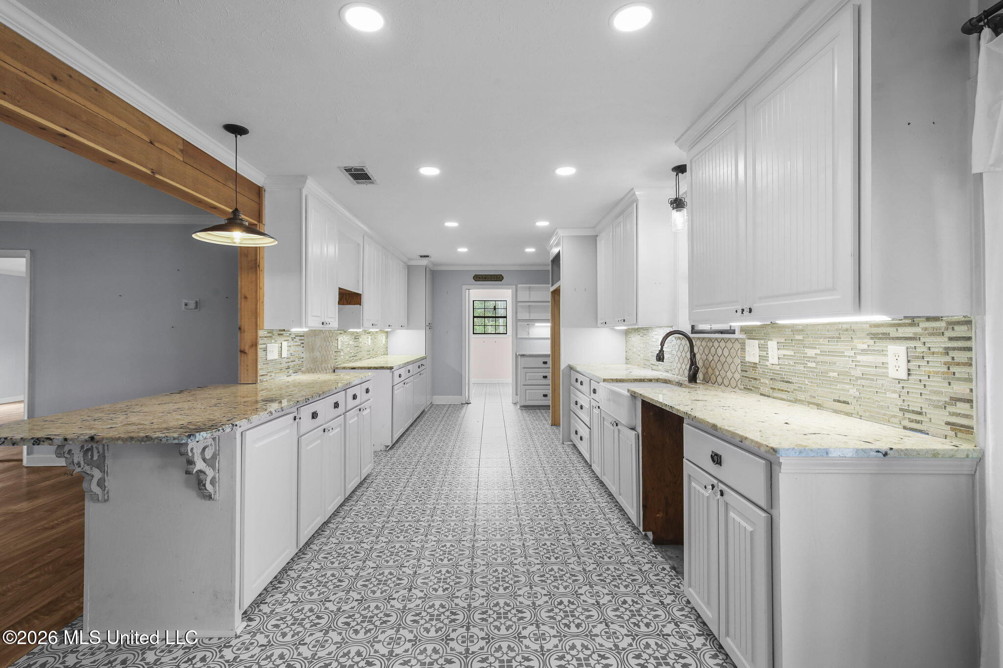 101 Lakeview Road Brandon, MS 39047 - Photo 24 of 145 25-web-or-mls-101 Lakeview-25