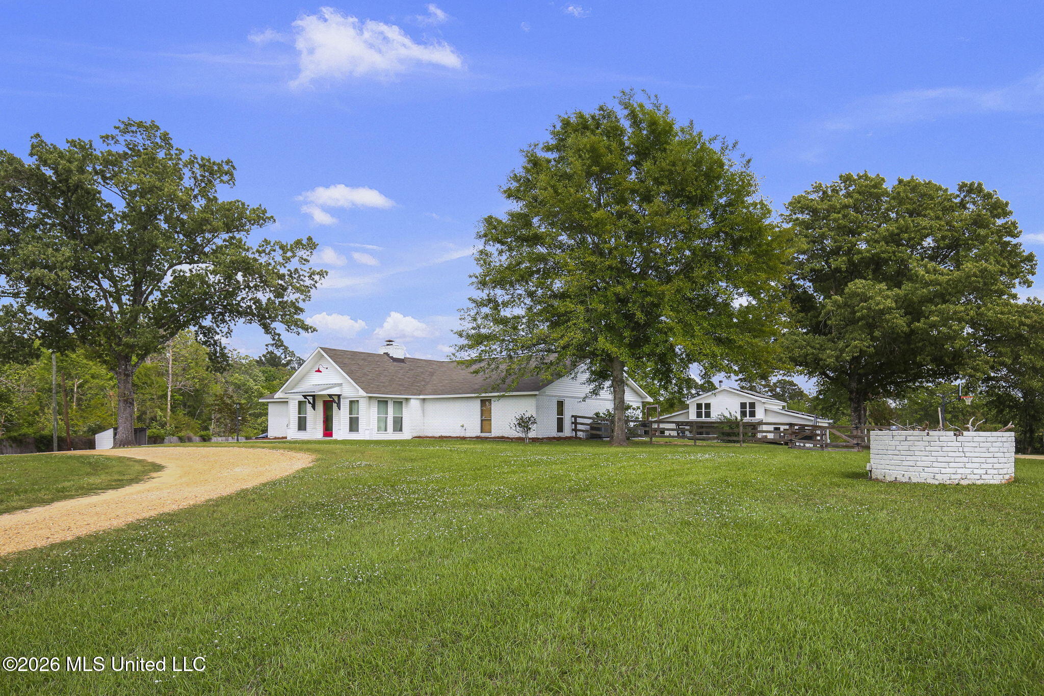 101 Lakeview Road Brandon, MS 39047 - Photo 5 of 145 5-web-or-mls-101 Lakeview-5
