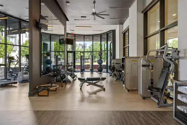 $3,327 | 3201 Esperanza Crossing, Unit 339, Austin, TX 78758