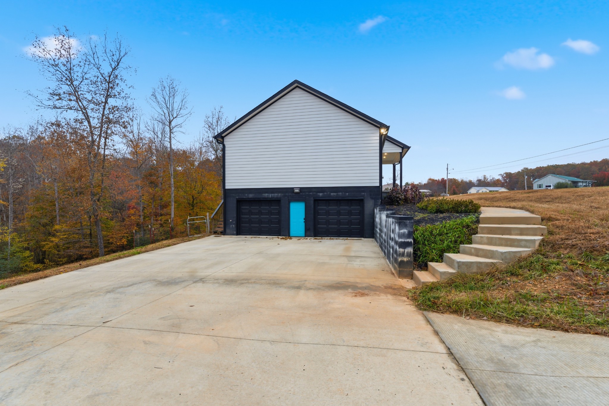 4310 Surji Circle Centerville, TN 37033 - Photo 4 of 28