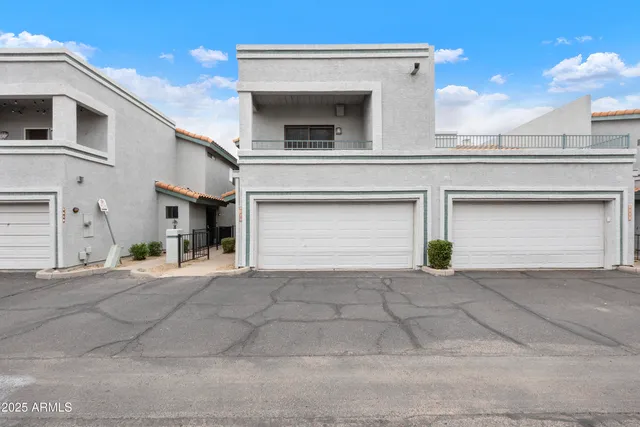 $1,695 | 8614 North 67th Drive, Peoria, AZ 85345