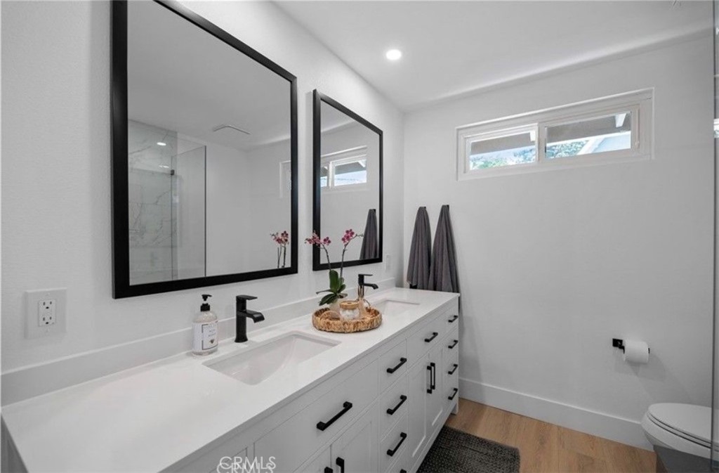 4240 Kingfisher Road Calabasas, CA 91302 - Photo 16 of 21