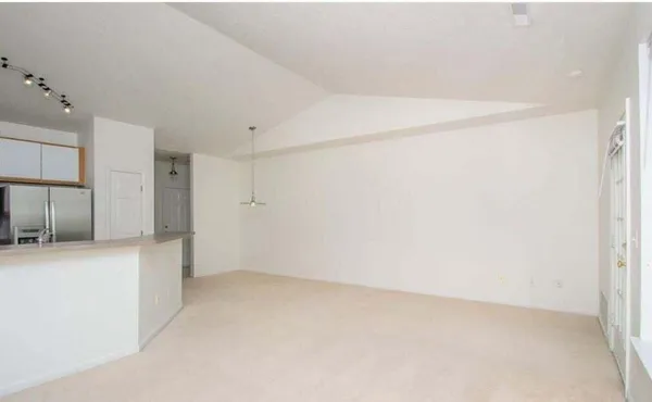 $2,000 | 1430 Fox Pointe Circle, Unit 43, Ann Arbor, MI 48108