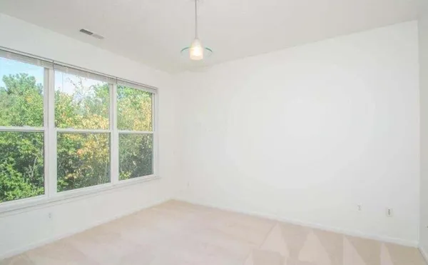 $2,000 | 1430 Fox Pointe Circle, Unit 43, Ann Arbor, MI 48108