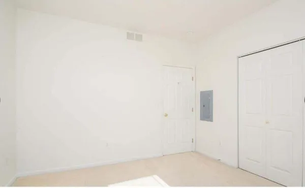 $2,000 | 1430 Fox Pointe Circle, Unit 43, Ann Arbor, MI 48108