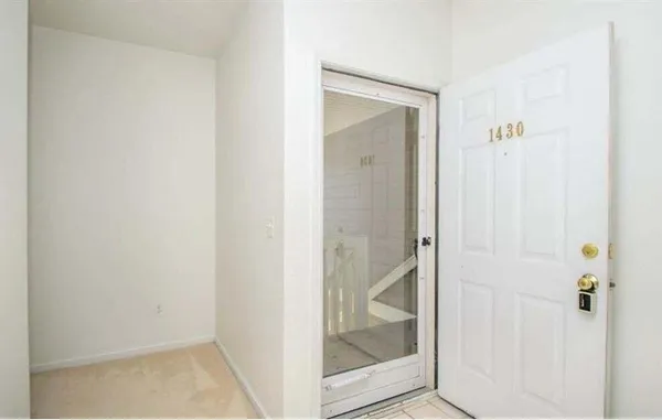 $2,000 | 1430 Fox Pointe Circle, Unit 43, Ann Arbor, MI 48108