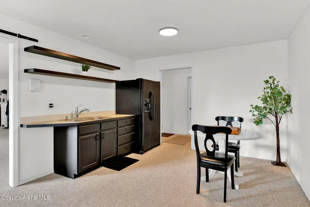 $999,999 | 5775 North Colfax Street, Dalton Gardens, ID 83815